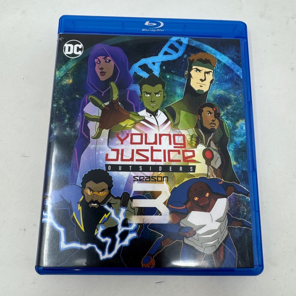 Young Justice Outsiders Season 3 Blu-ray DC Warner Archive 4-Disc Set Excellent